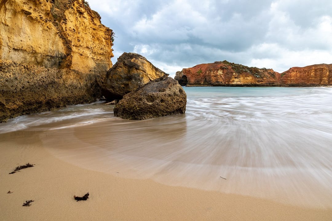 Every sunset is different and I will keep collecting them 🌇 📍 Fernando de Noronha #sunset #beach [QA] 📷 NicolasAlbuq… (2/3)